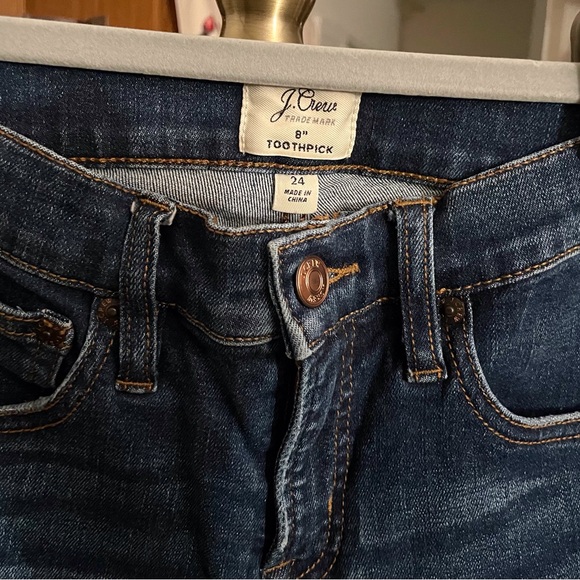 Stretchy J. Crew toothpick jeans - Picture 2 of 4